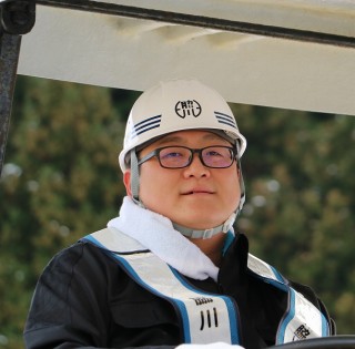 代表取締役   脇川　勇生